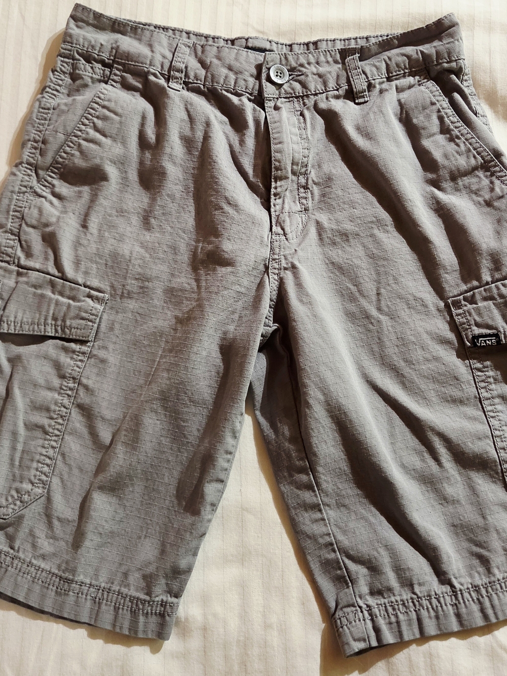 Vans Shorts Mens 28 Grey Cargo Pockets Skate Off the Wall Outdoor